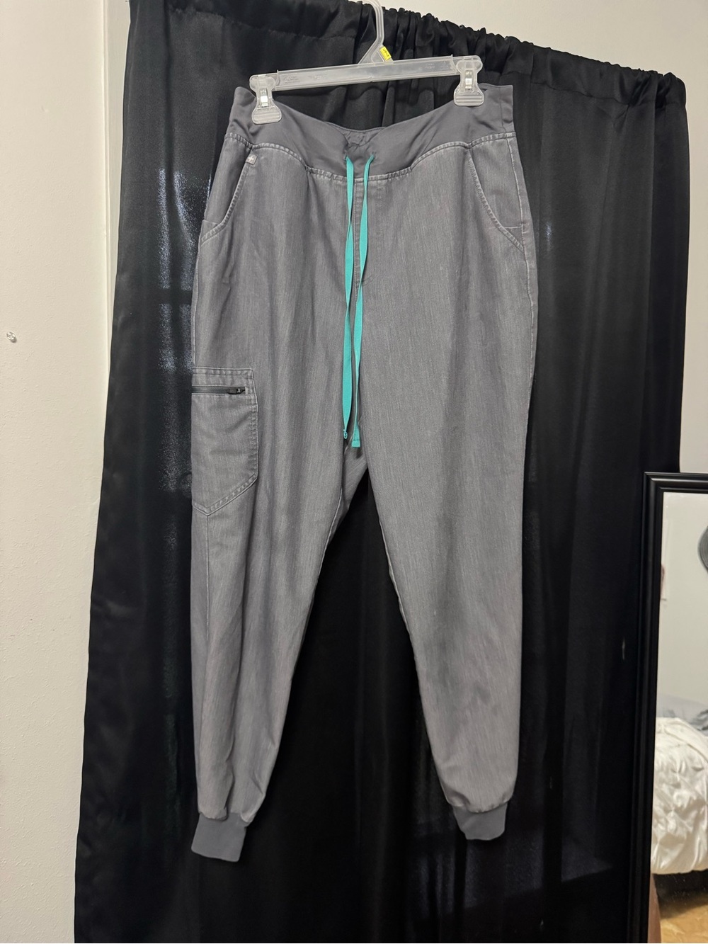 FIGS women's high waisted Gray Jogger Pants with Teal Drawstring